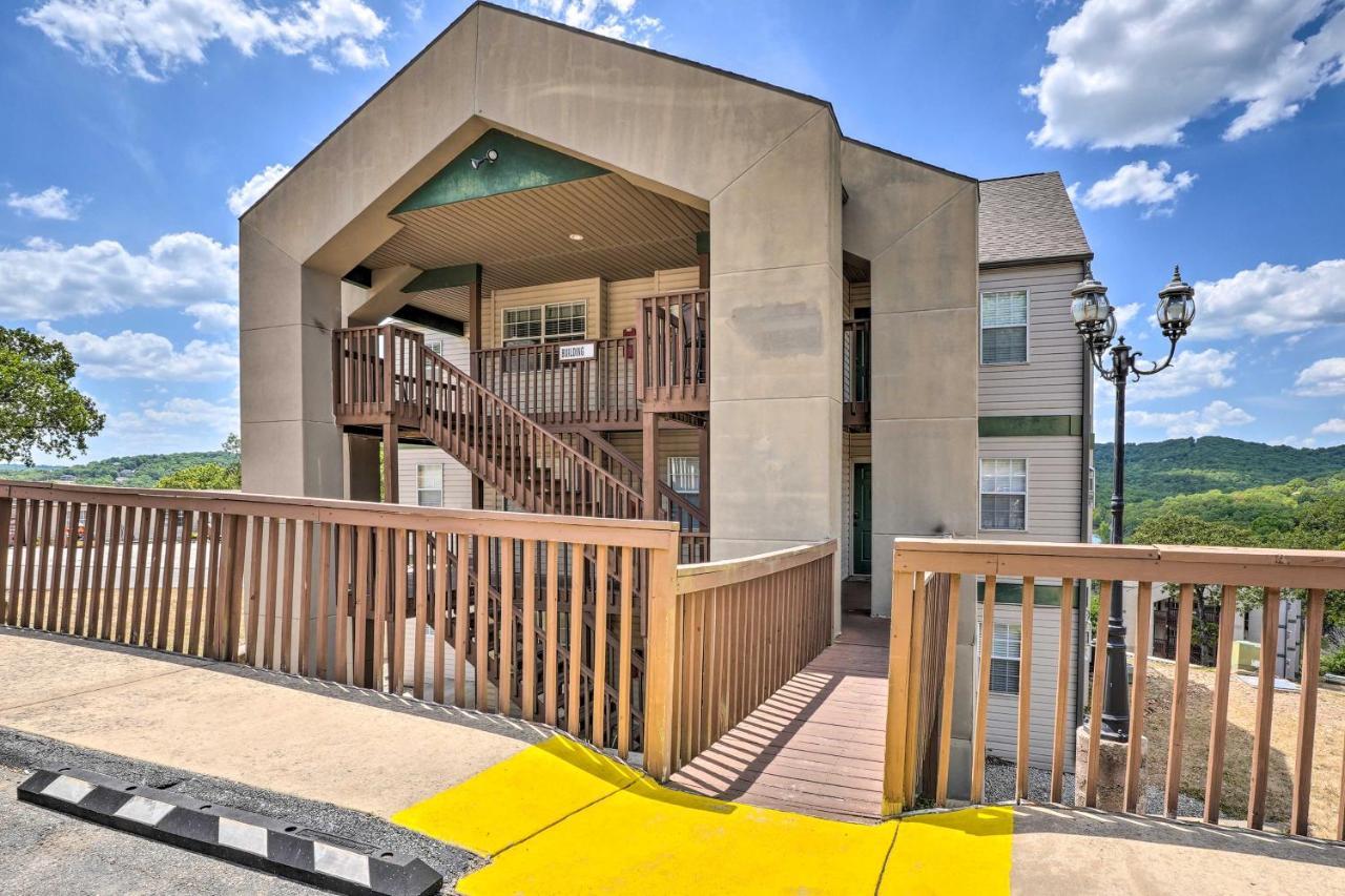 Apartment Less Than 1 Mi To Silver Dollar City! *