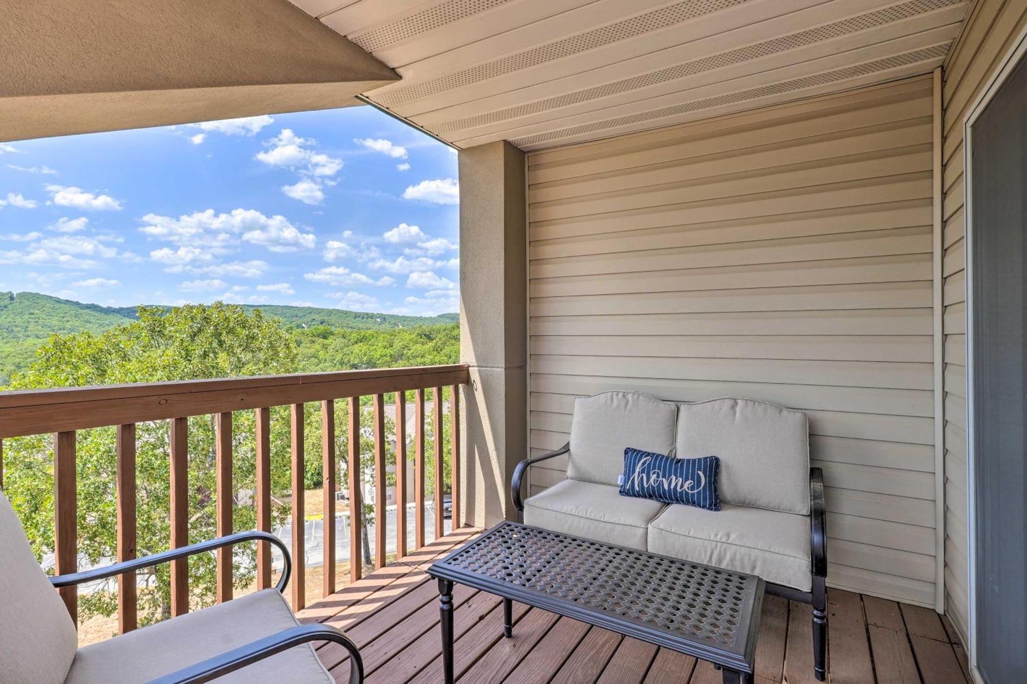 Apartment Less Than 1 Mi To Silver Dollar City! *