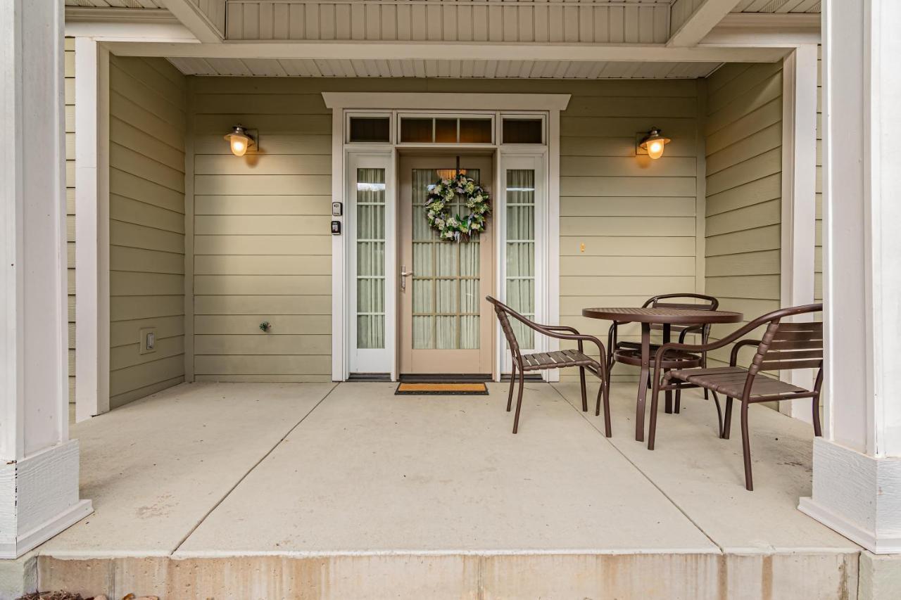 Two Bedroom In The Heart Of Branson! Apartment
