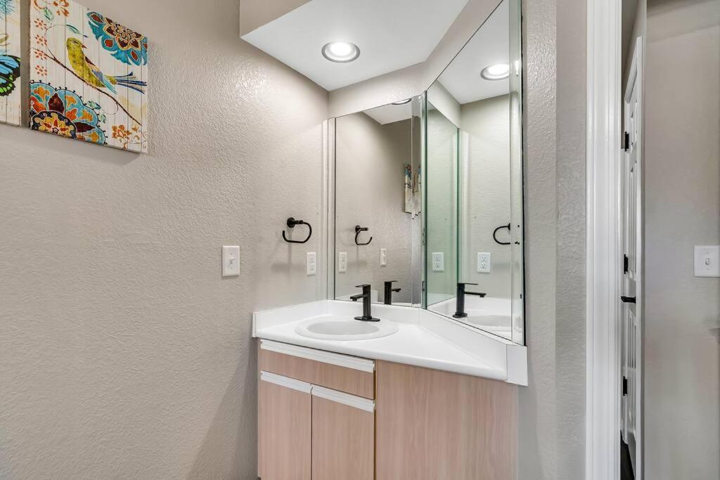 Charming 4-bedroom At The Champions * Branson