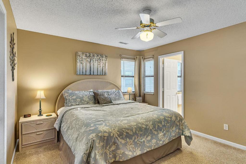 White Pine -- 1204 Branson