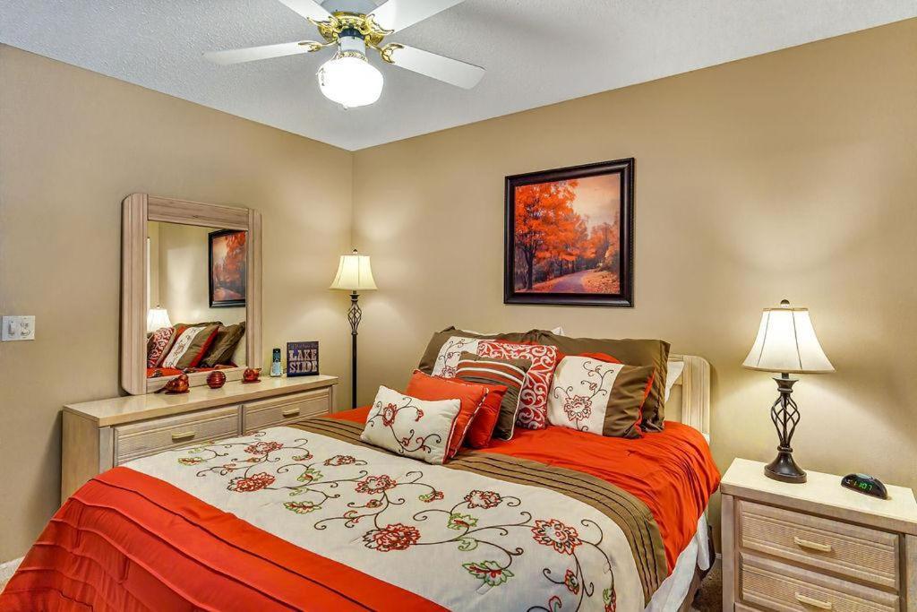 White Pine -- 1204 * Branson