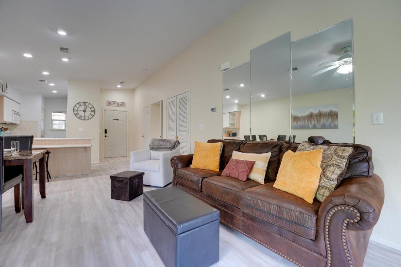 Apartment Hills With Balcony And Pool Access *