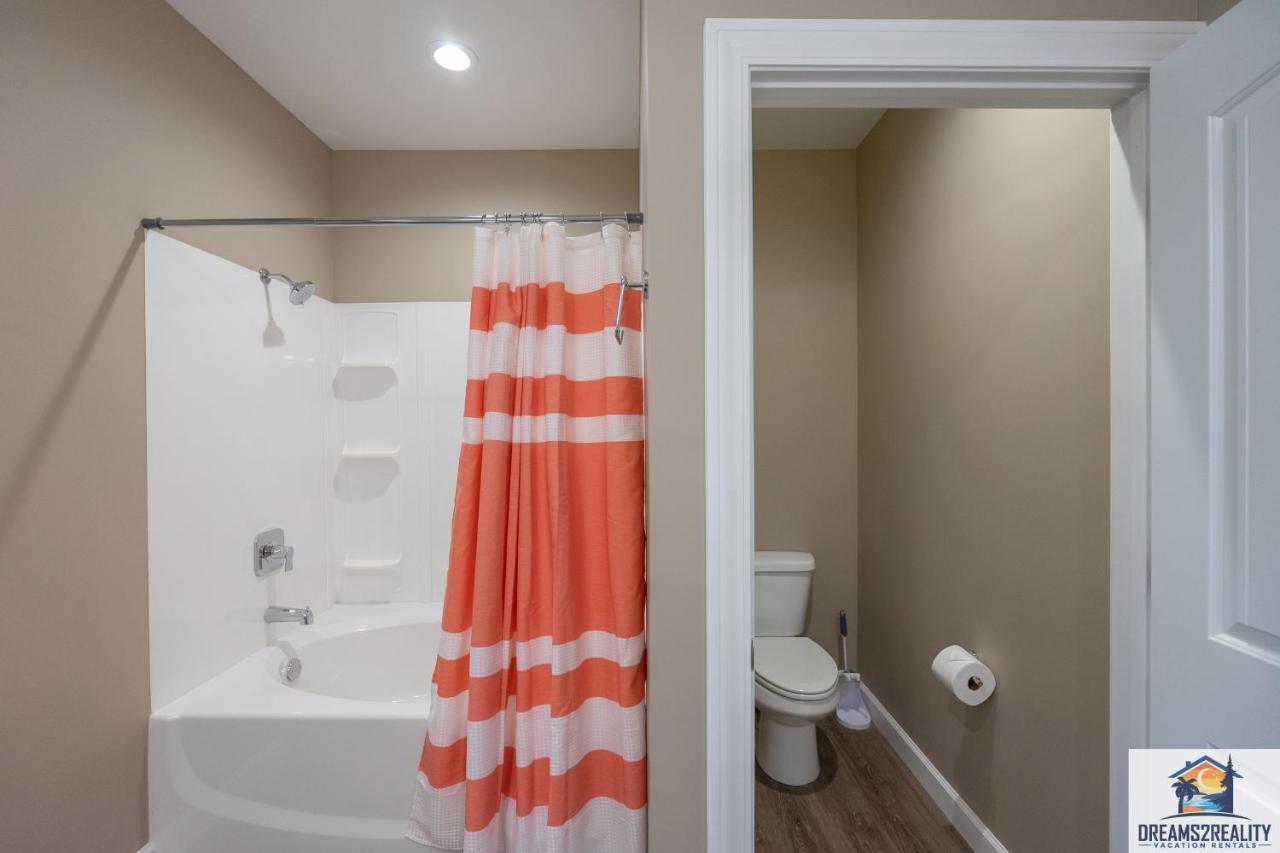 New Build - Walk-in 3br - 2 Pools - Free Tickets Included - Fhg-208 Holiday home