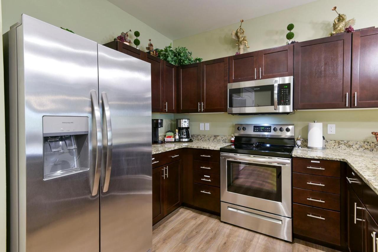 Thousand Hills Luxury Condos: Heart Of Retreat * Branson