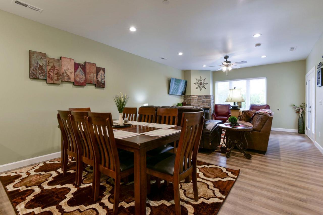 Aparthotel Thousand Hills Luxury Condos: Heart Of Retreat *