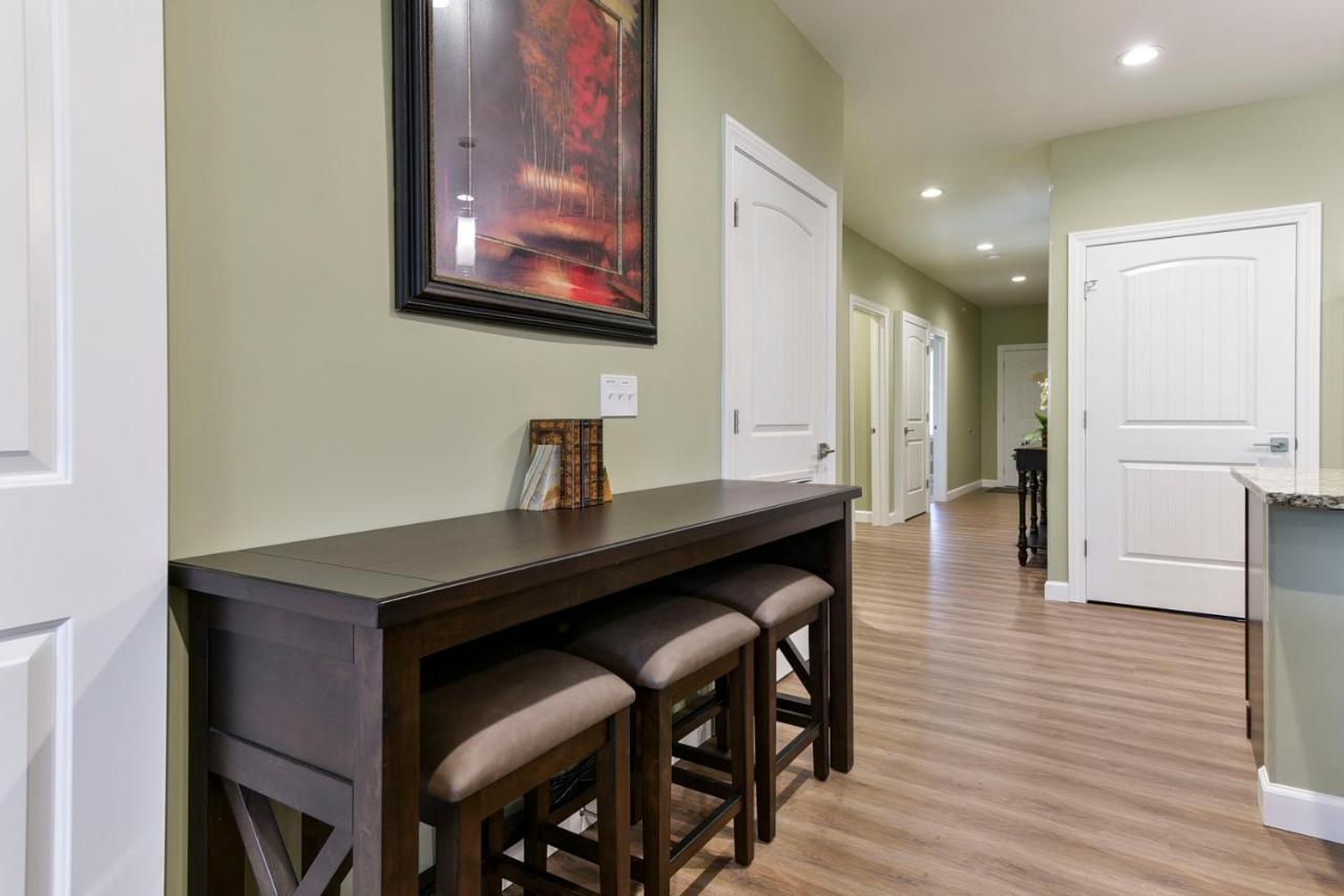 Thousand Hills Luxury Condos: Heart Of Retreat * Branson