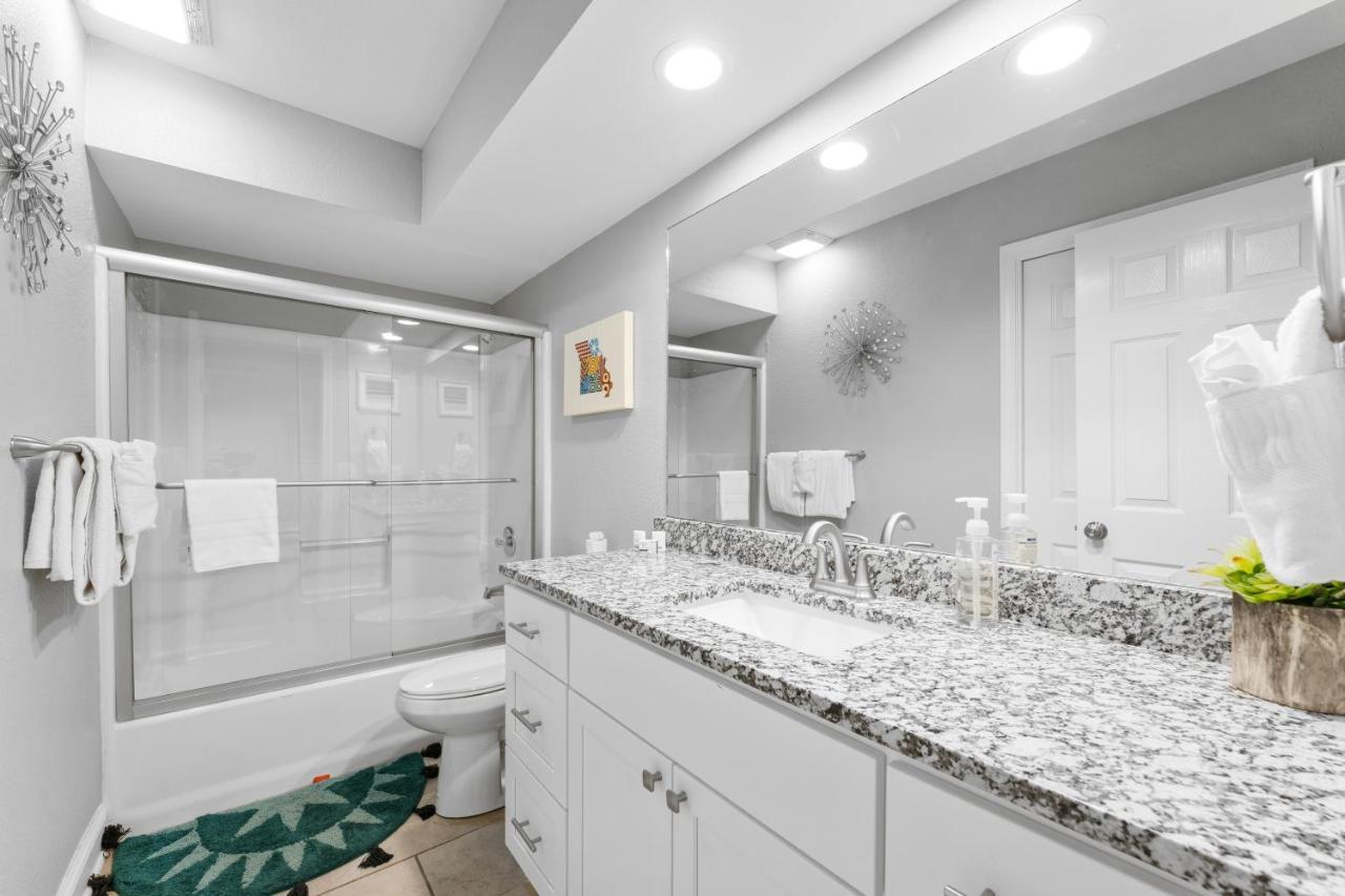 Apartment Swanky Sanctuary *