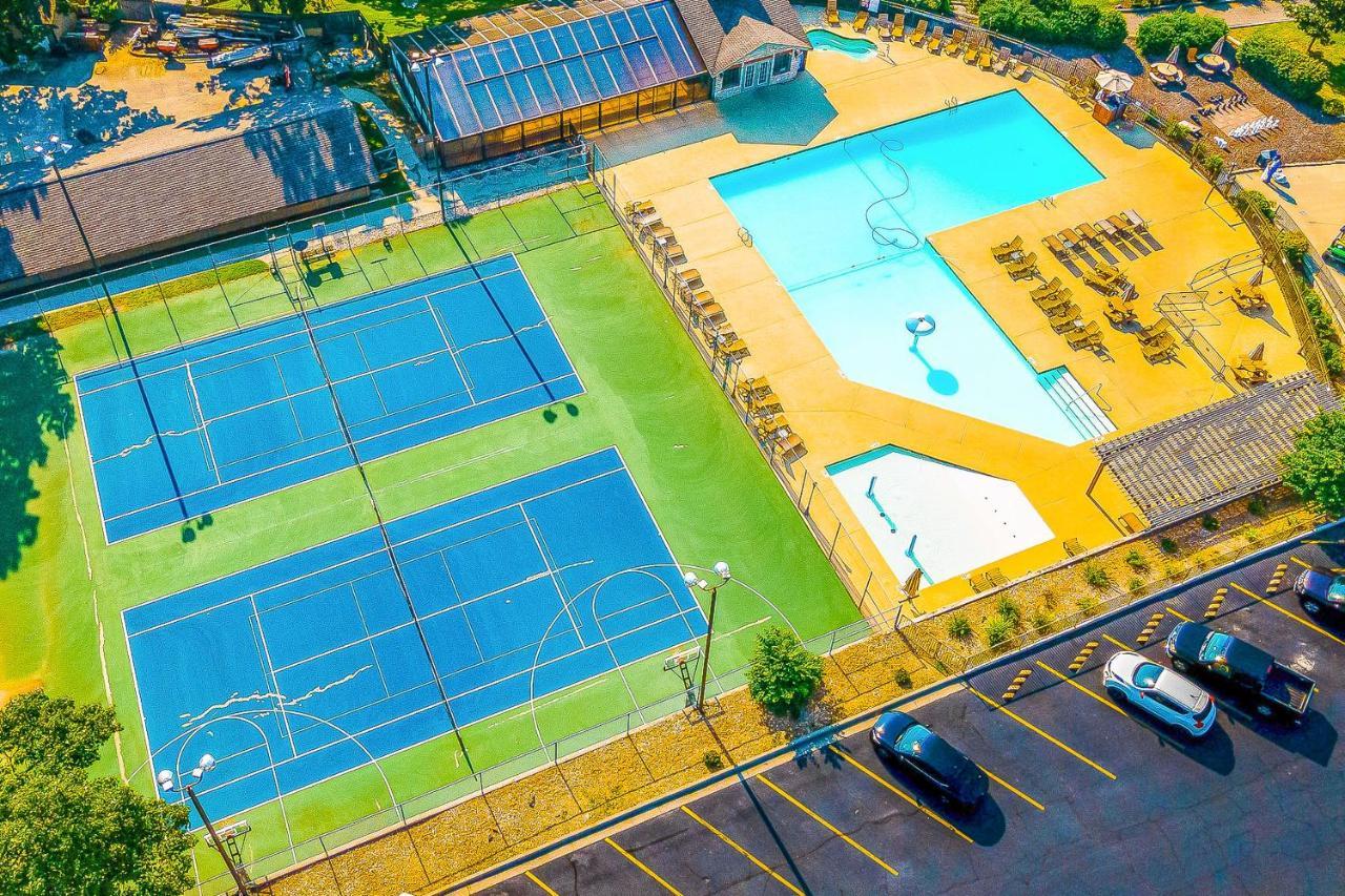 Apartment Turnberry At Pointe Royale