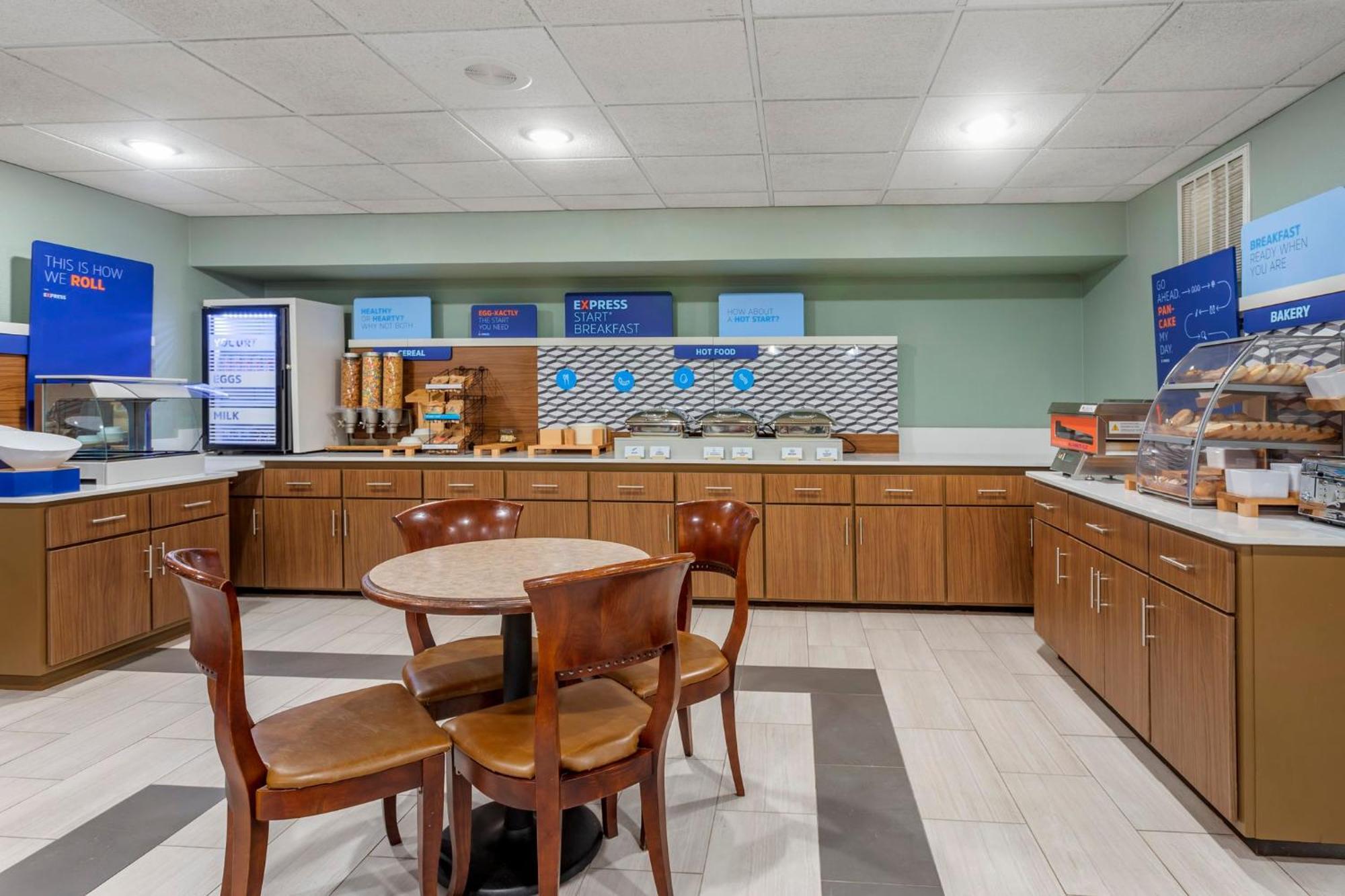 Express Branson- Mountain Drive By Ihg Branson
