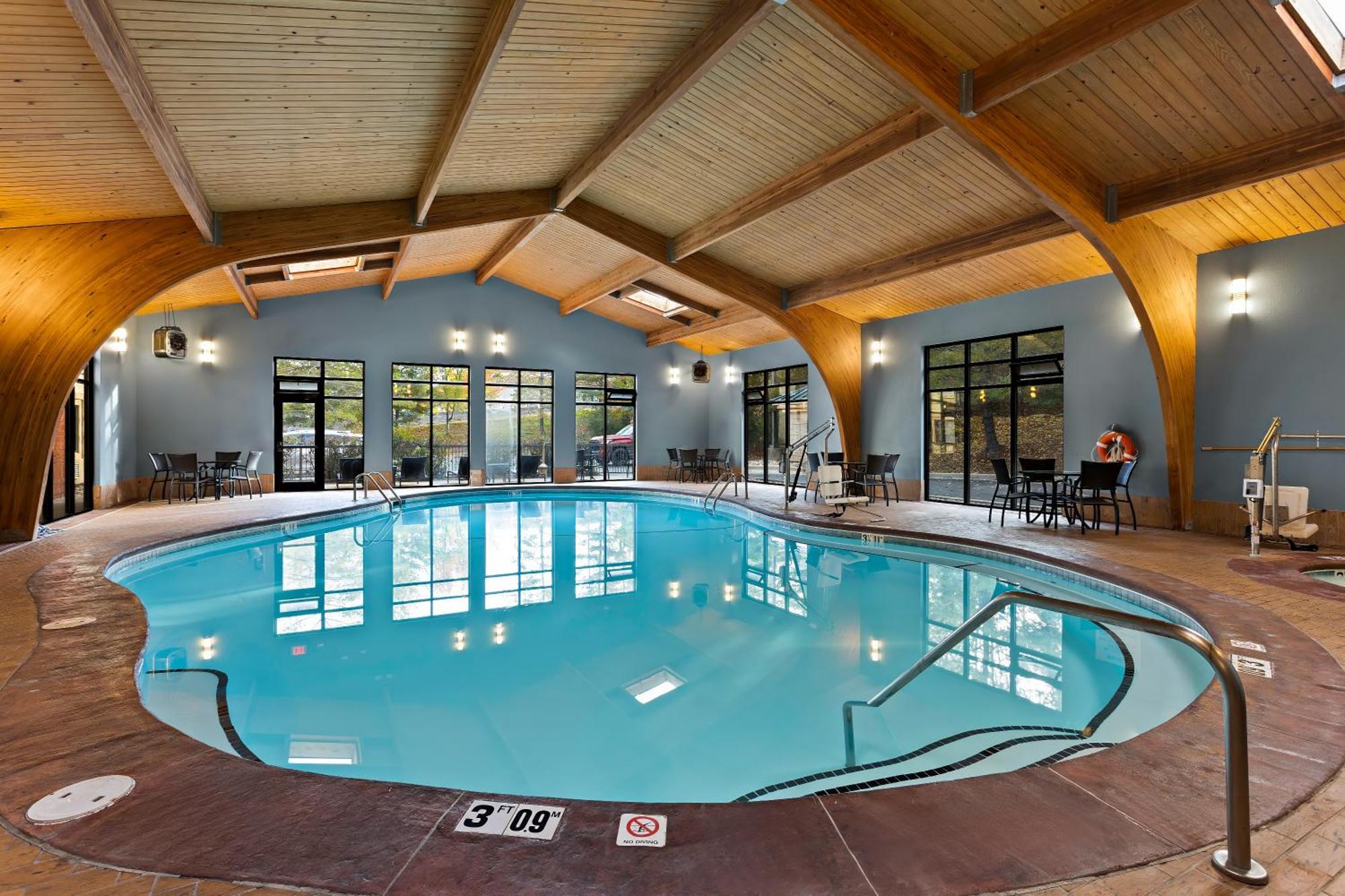 Express Branson- Mountain Drive By Ihg 2* Branson