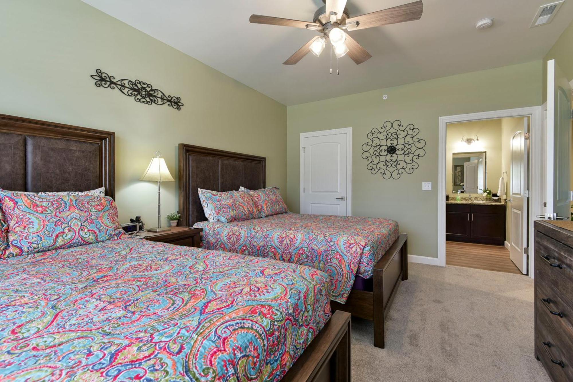 Thousand Hills Luxury Condos: Heart Of Retreat Aparthotel