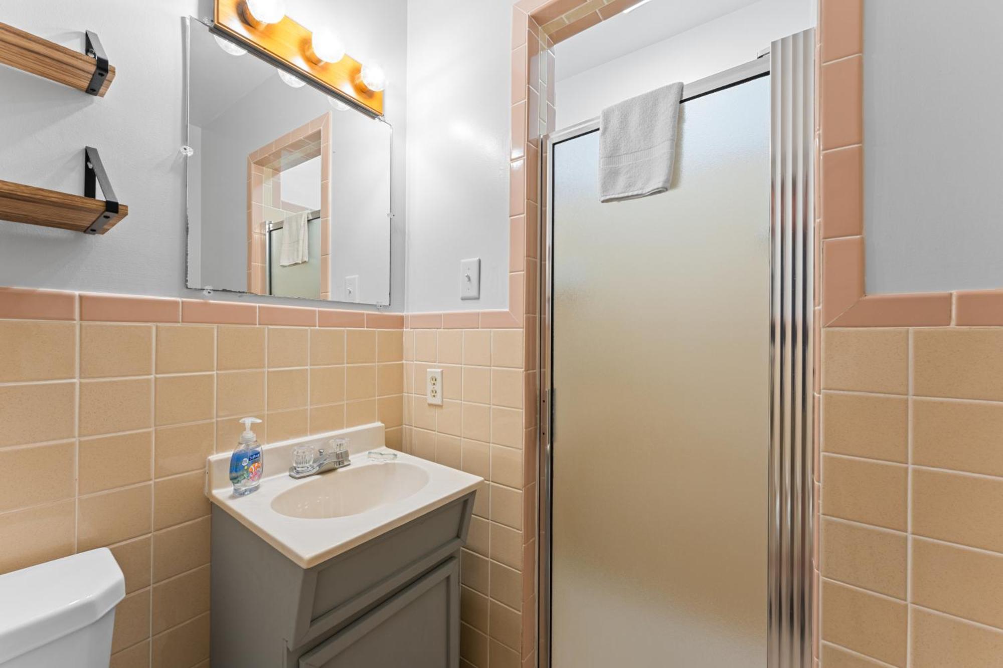 Osage Apartment