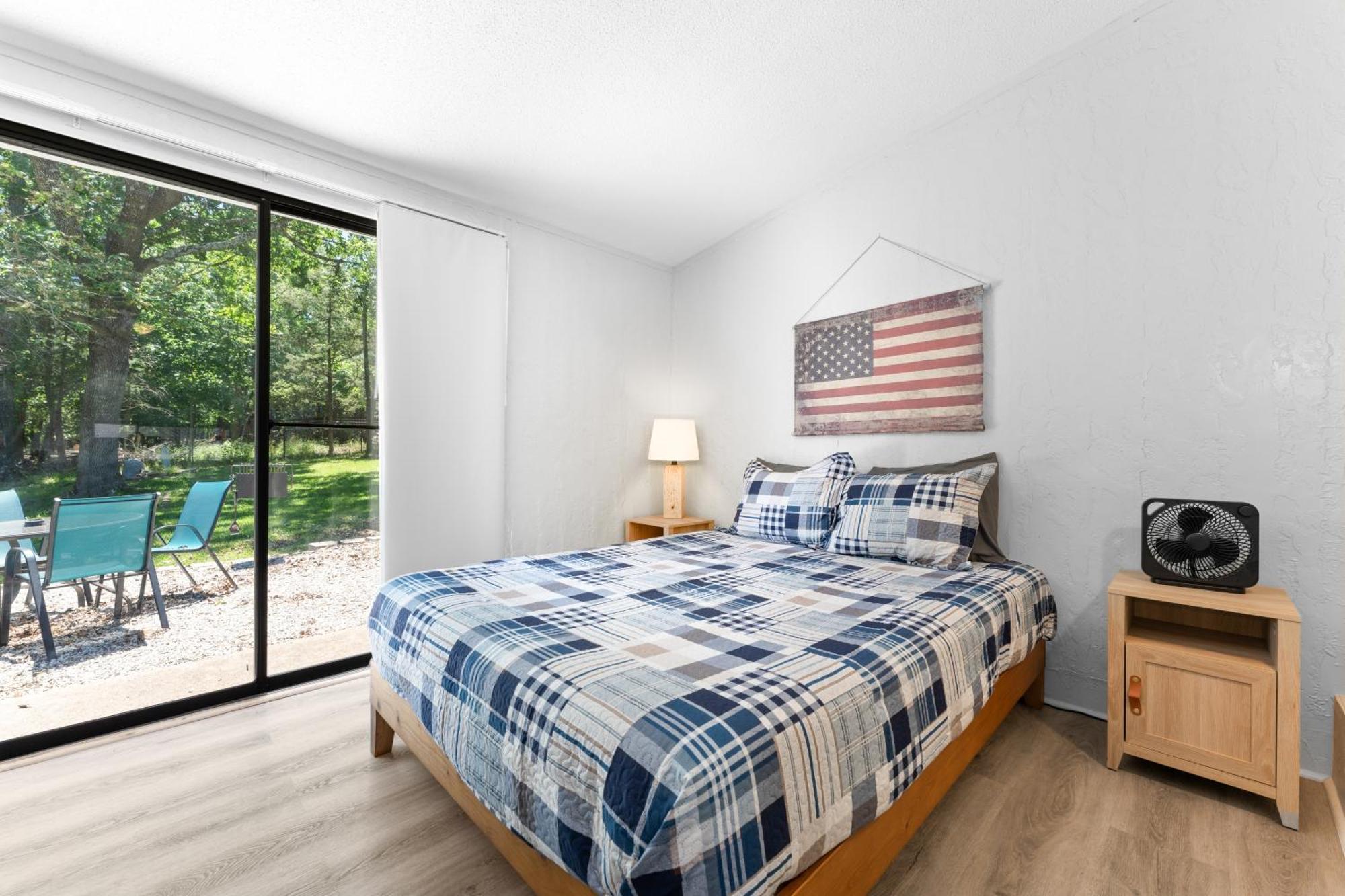 Osage Apartment