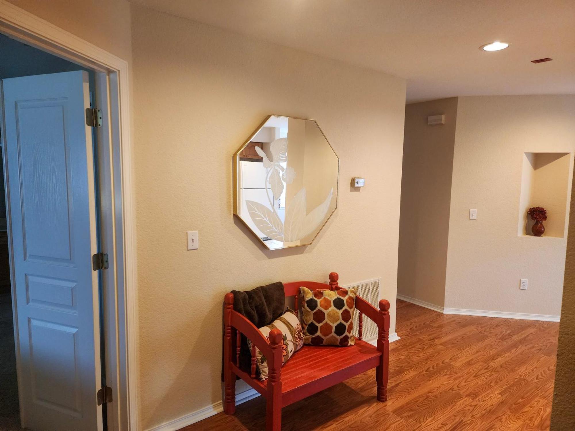 Golf Course View - Centrally Located - Free Attraction Tickets Included - Stairs Required - Fw7-1 *