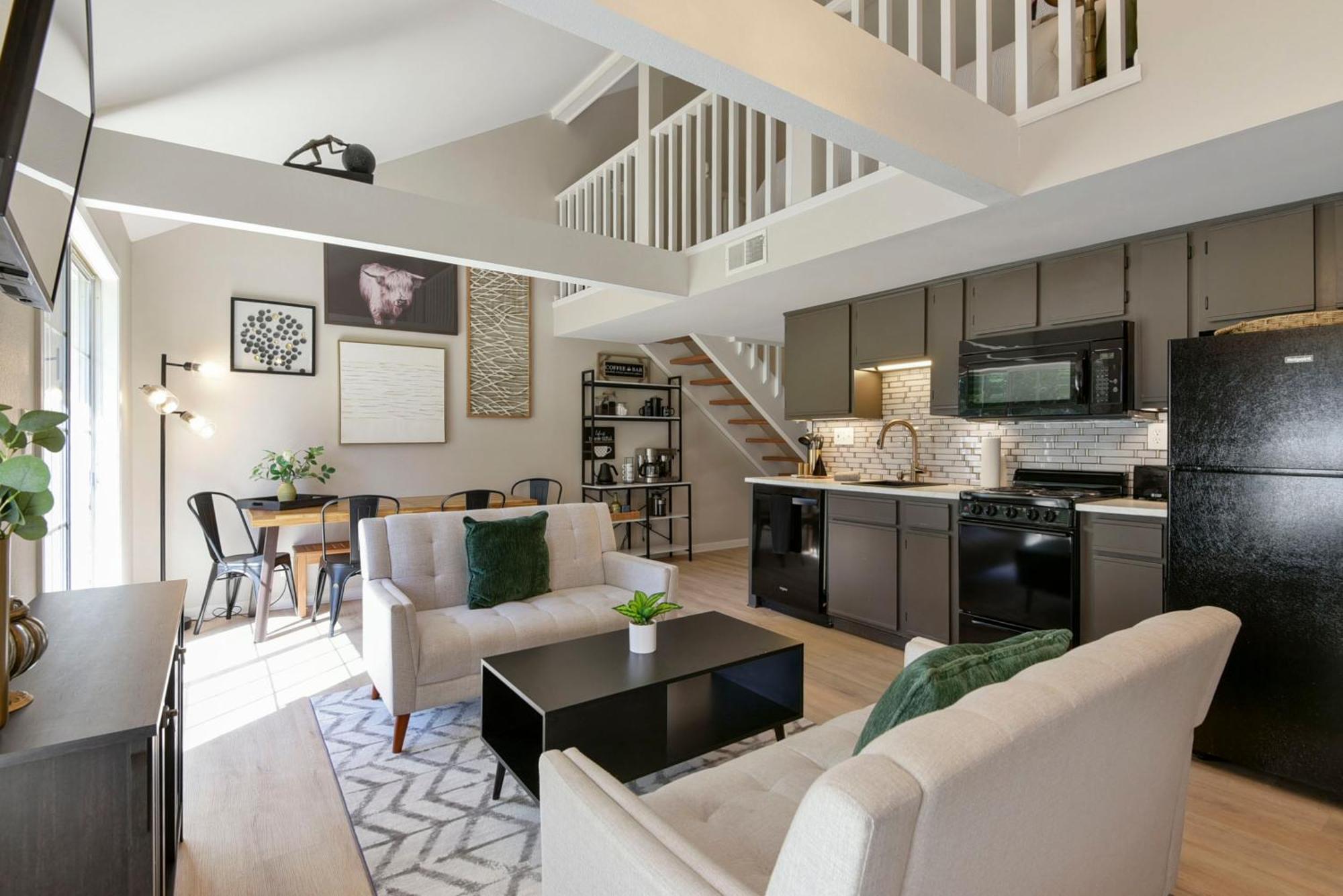 Apartment Tee Time Fairway View And Coffee Bar With Loft