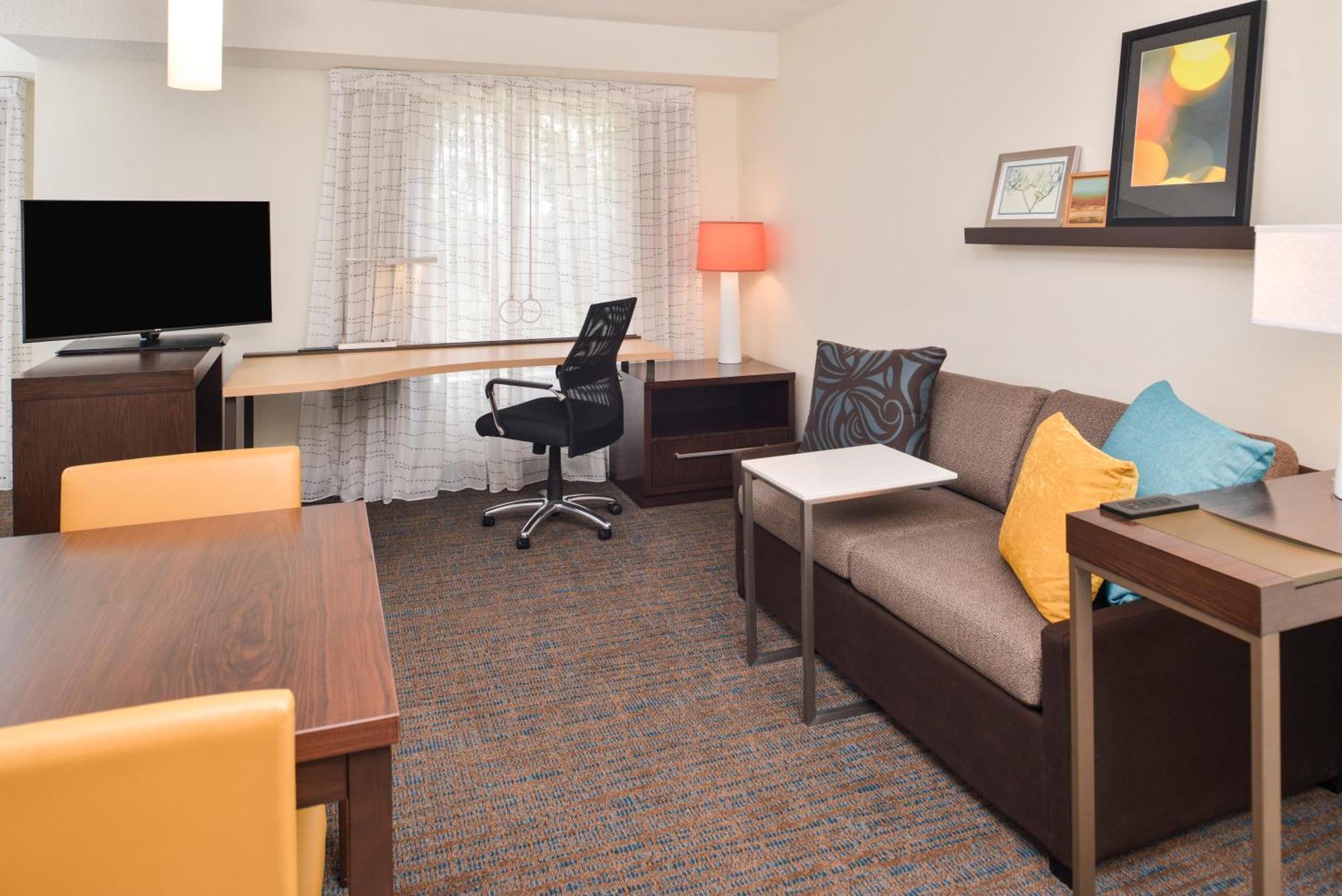 By Marriott Hotel Branson