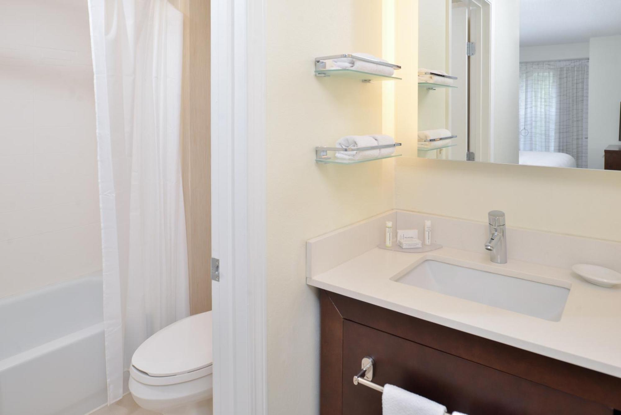 By Marriott Hotel Branson