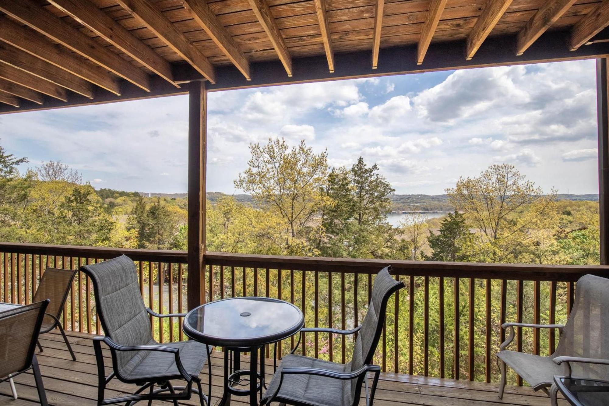 Holiday home 2br Village At Indian Point 1106 Near Sdc - Free Tickets Daily Up To $500 Branson