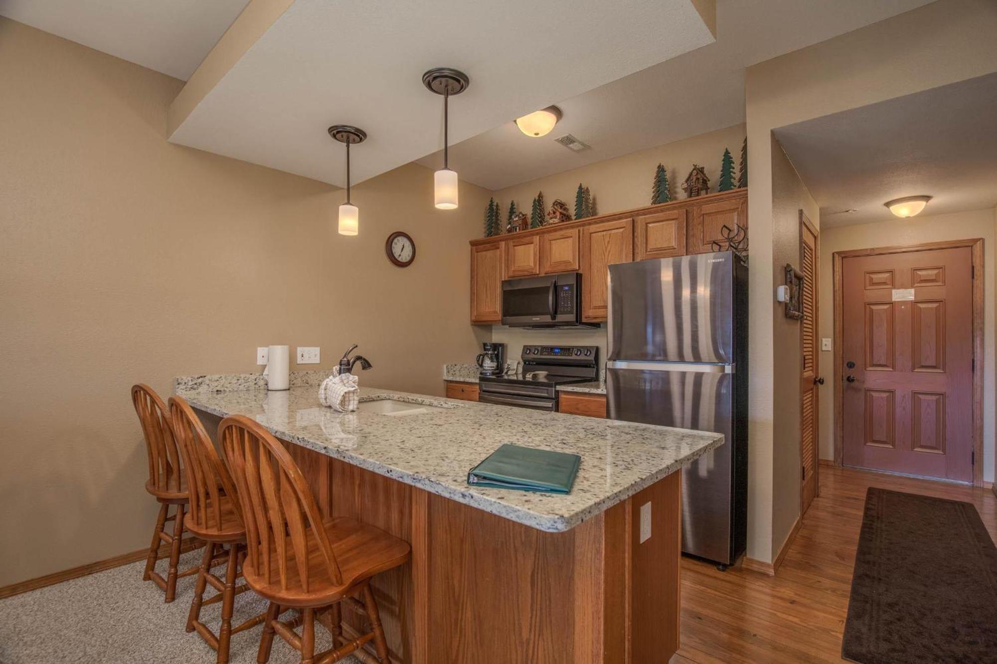2br Village At Indian Point 1106 Near Sdc - Free Tickets Daily Up To $500 * Branson