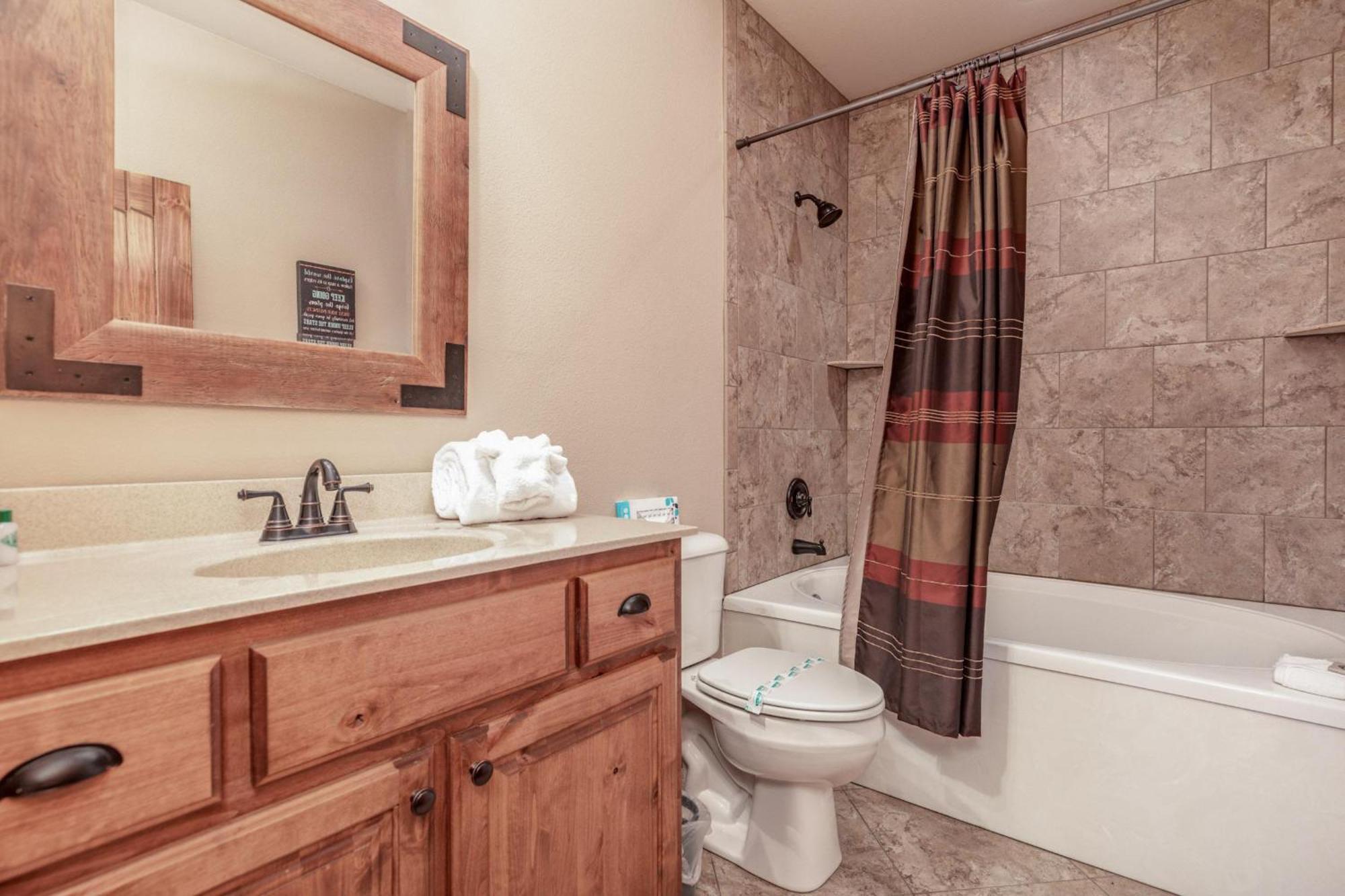 2br Village At Indian Point 1504 Near Sdc- Free Tickets Daily Up To $500 Holiday home *