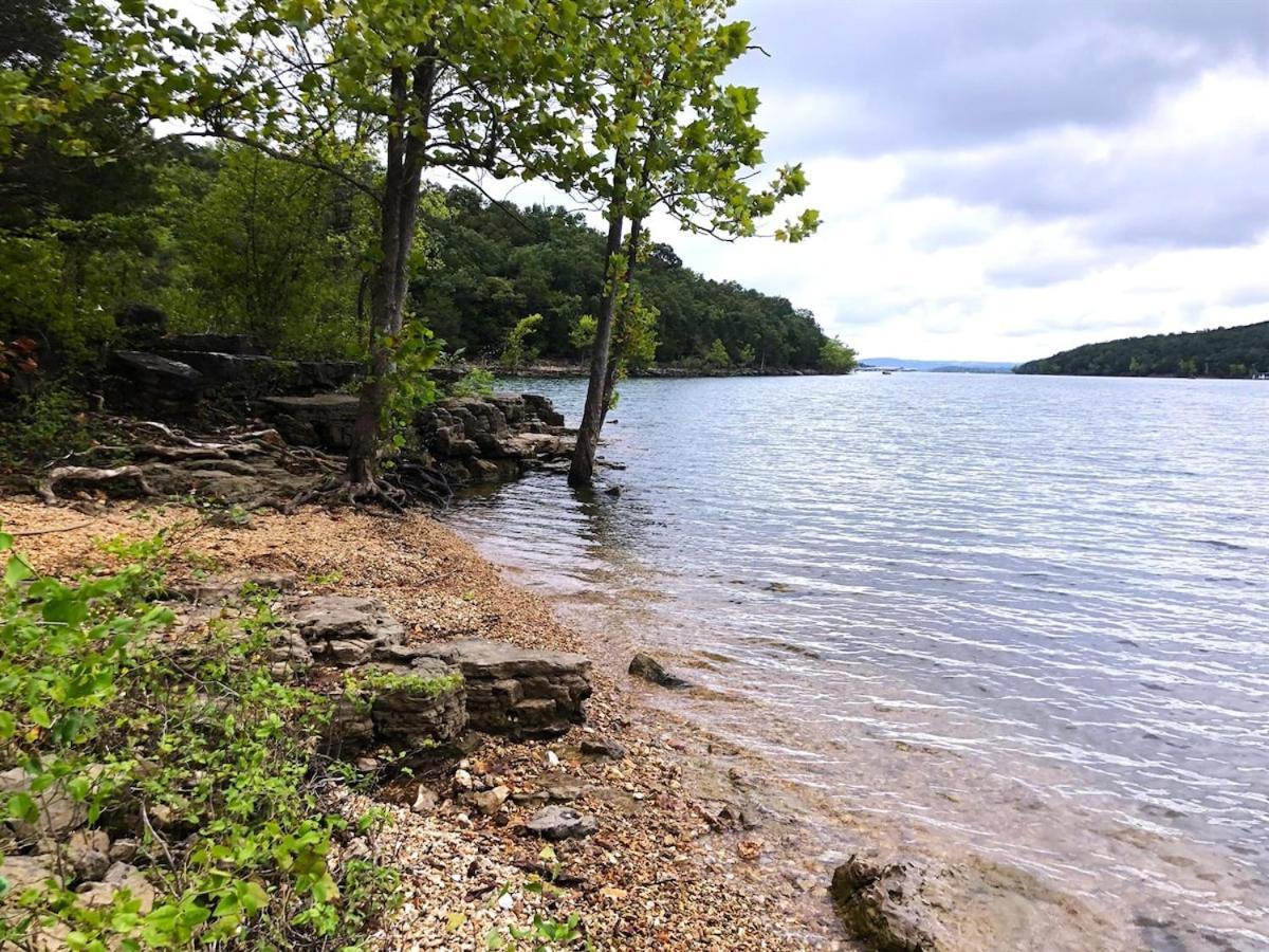 Apartment The Cove 9-3 By Sdc, Big Deck, Pool, Hot Tub, Lake View, No Stairs Branson