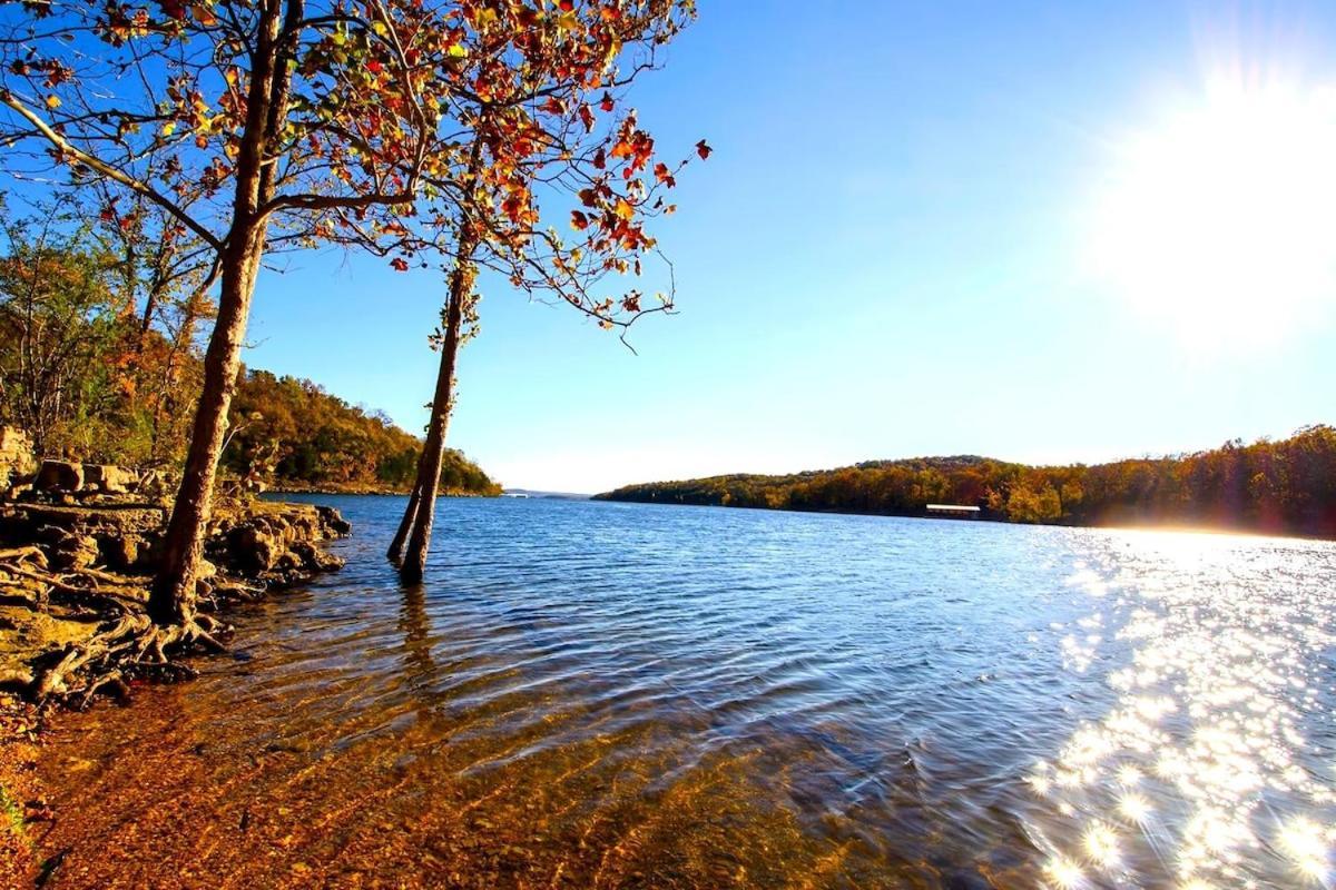 The Cove 9-3 By Sdc, Big Deck, Pool, Hot Tub, Lake View, No Stairs *