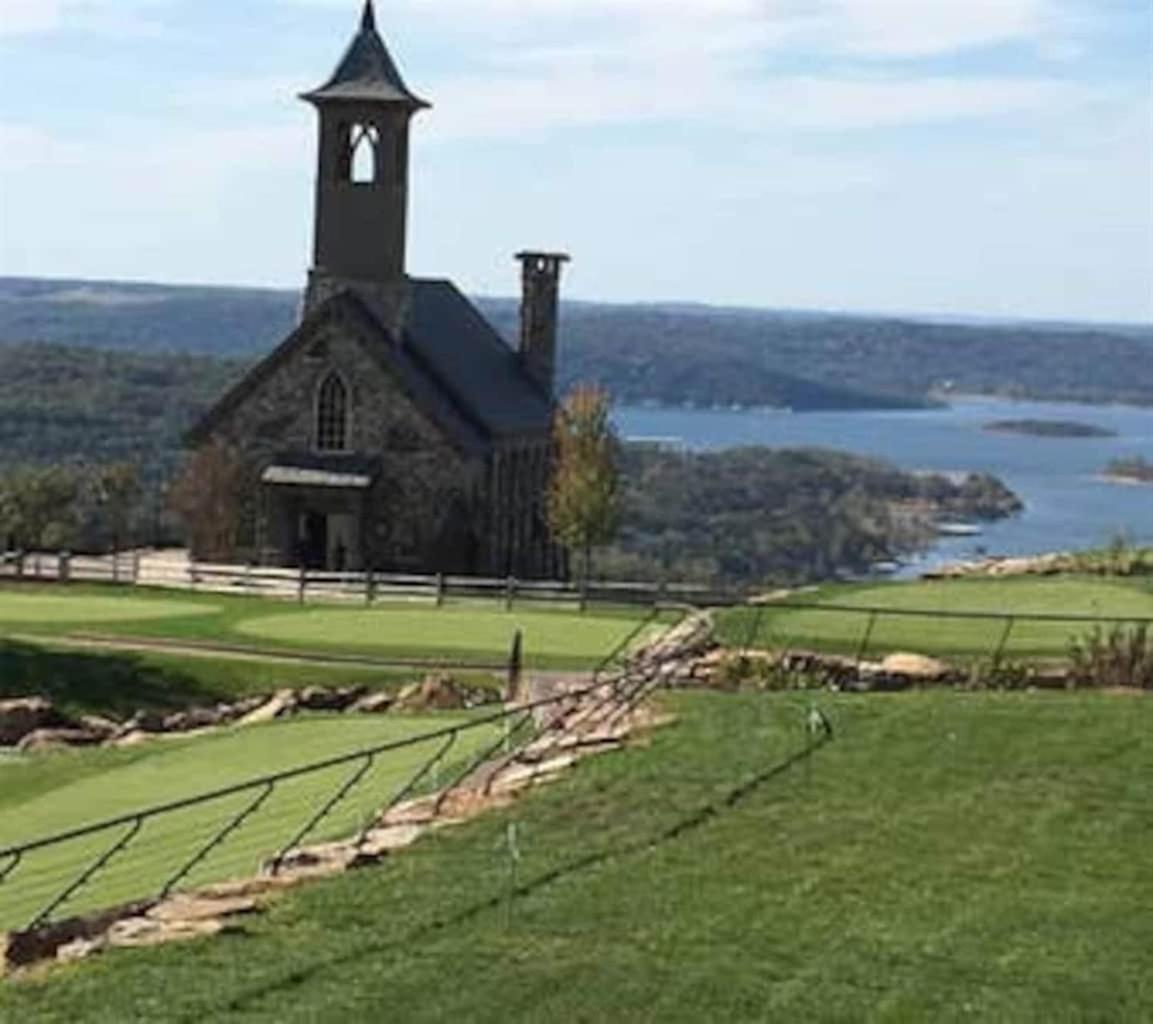 The Cove 9-3 By Sdc, Big Deck, Pool, Hot Tub, Lake View, No Stairs Branson