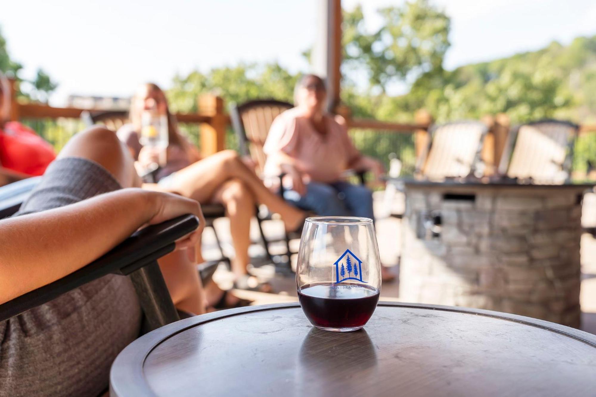 Pvt Indoor Pool-basketball Court-theatre & Hot Tub-games-sleeps 46-table Rock View-free Tickets Branson