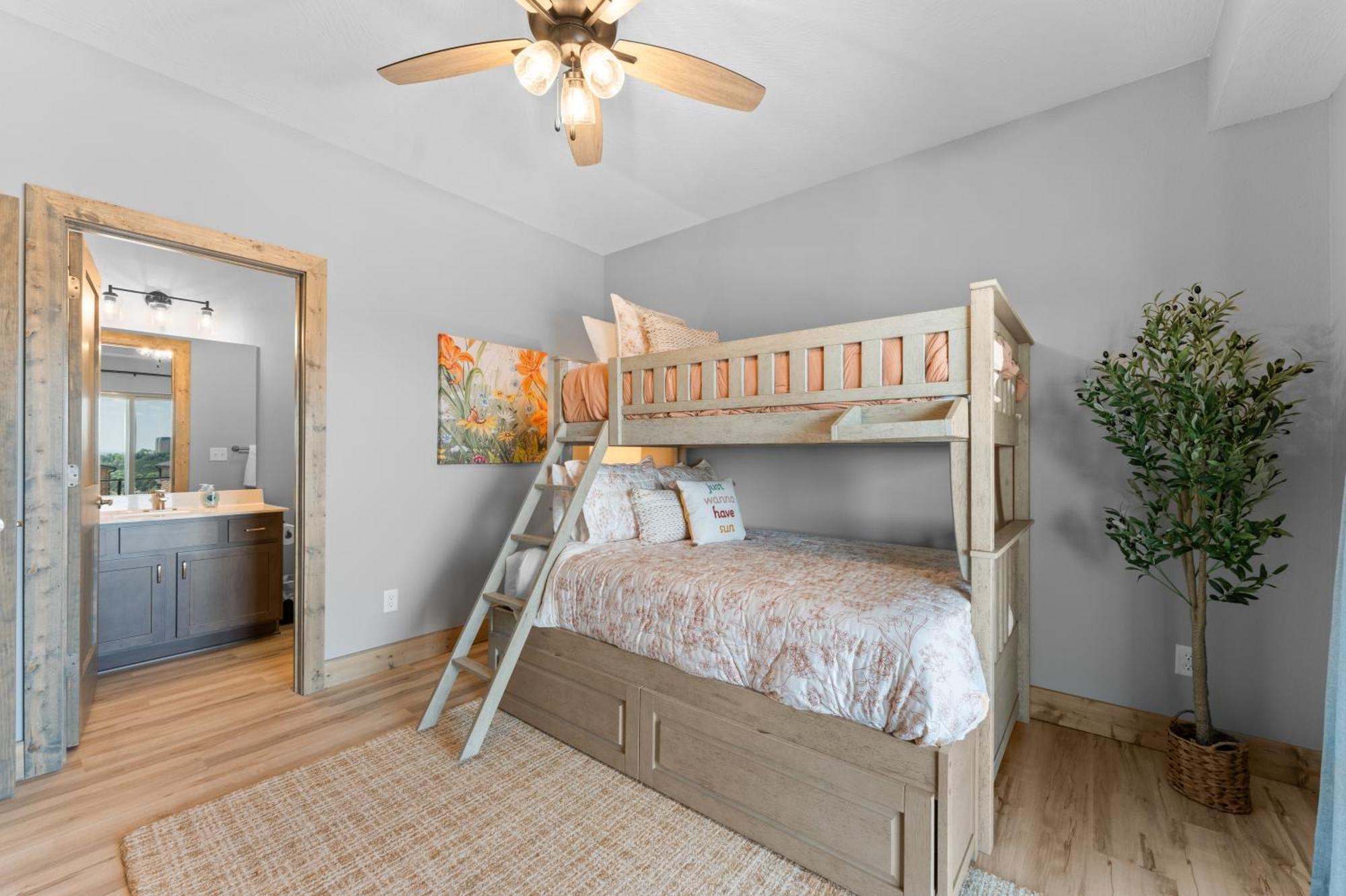Holiday home Summertime Shores - 137 Branson