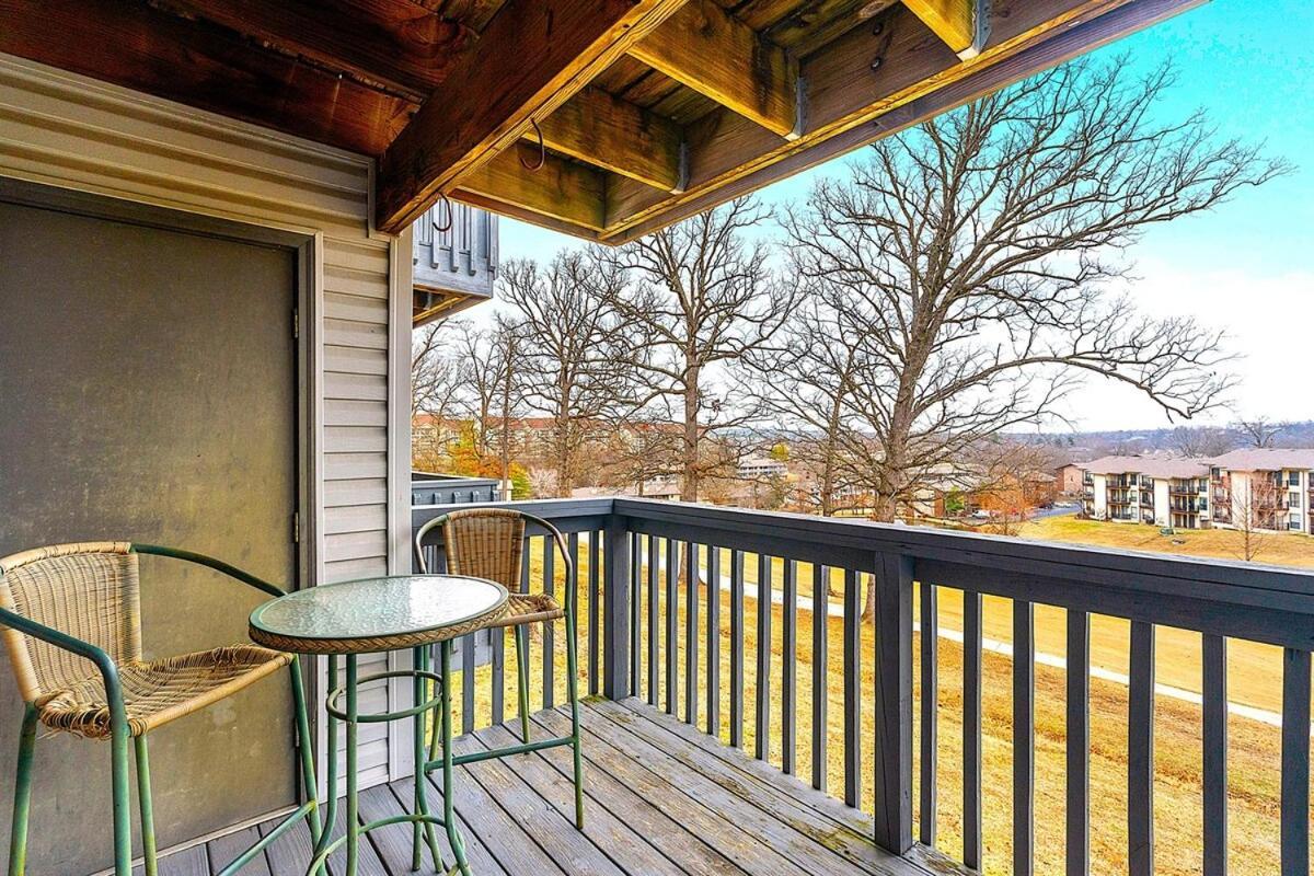 Apartment Pointe Royale 52-7, Golf, Indoor And Outdoor Pools