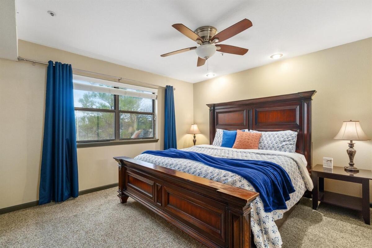 Pointe Royale 52-7, Golf, Indoor And Outdoor Pools Apartment