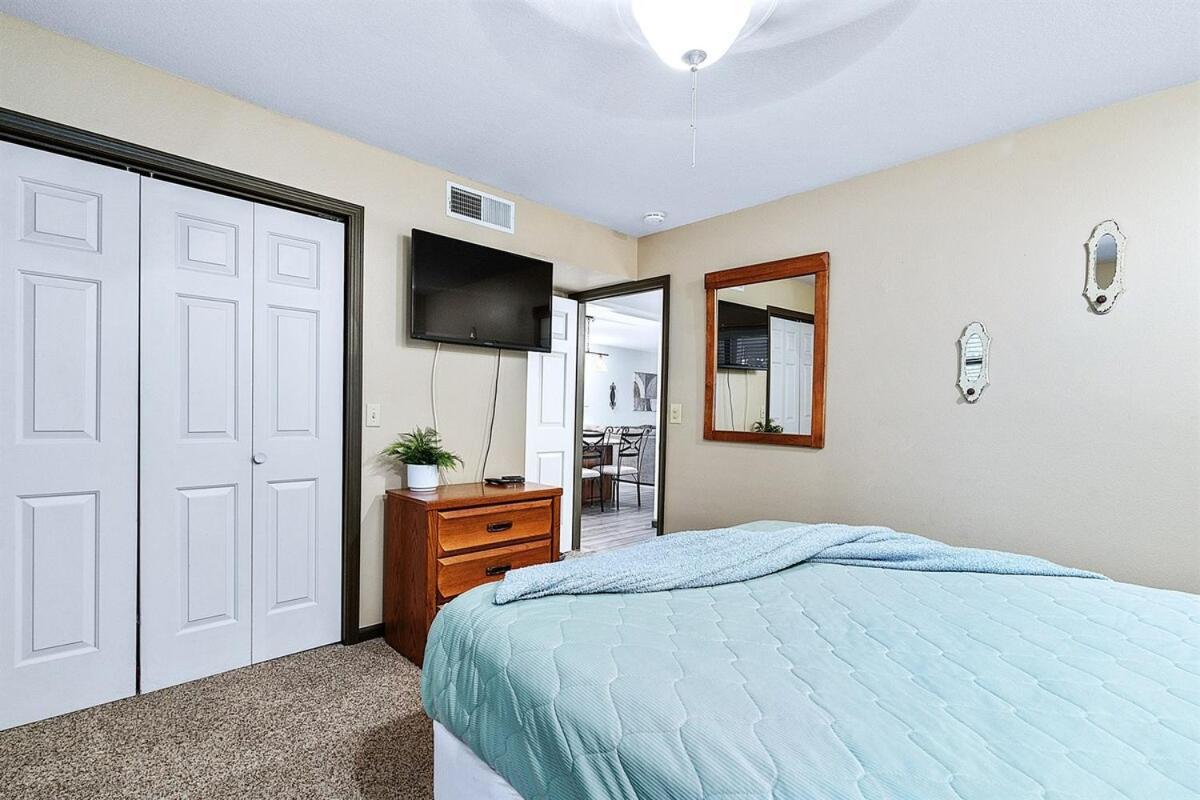 Pointe Royale 52-7, Golf, Indoor And Outdoor Pools * Branson