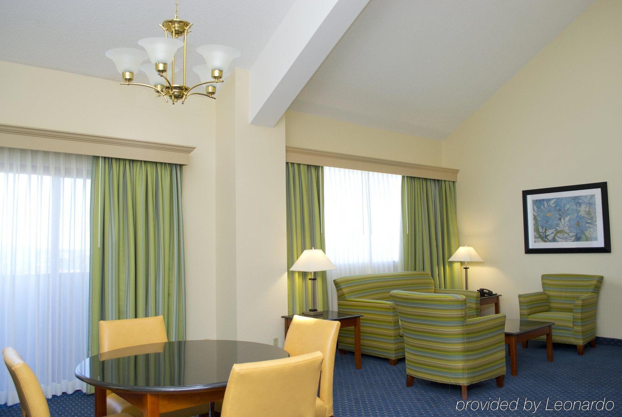 Radisson 3* Branson