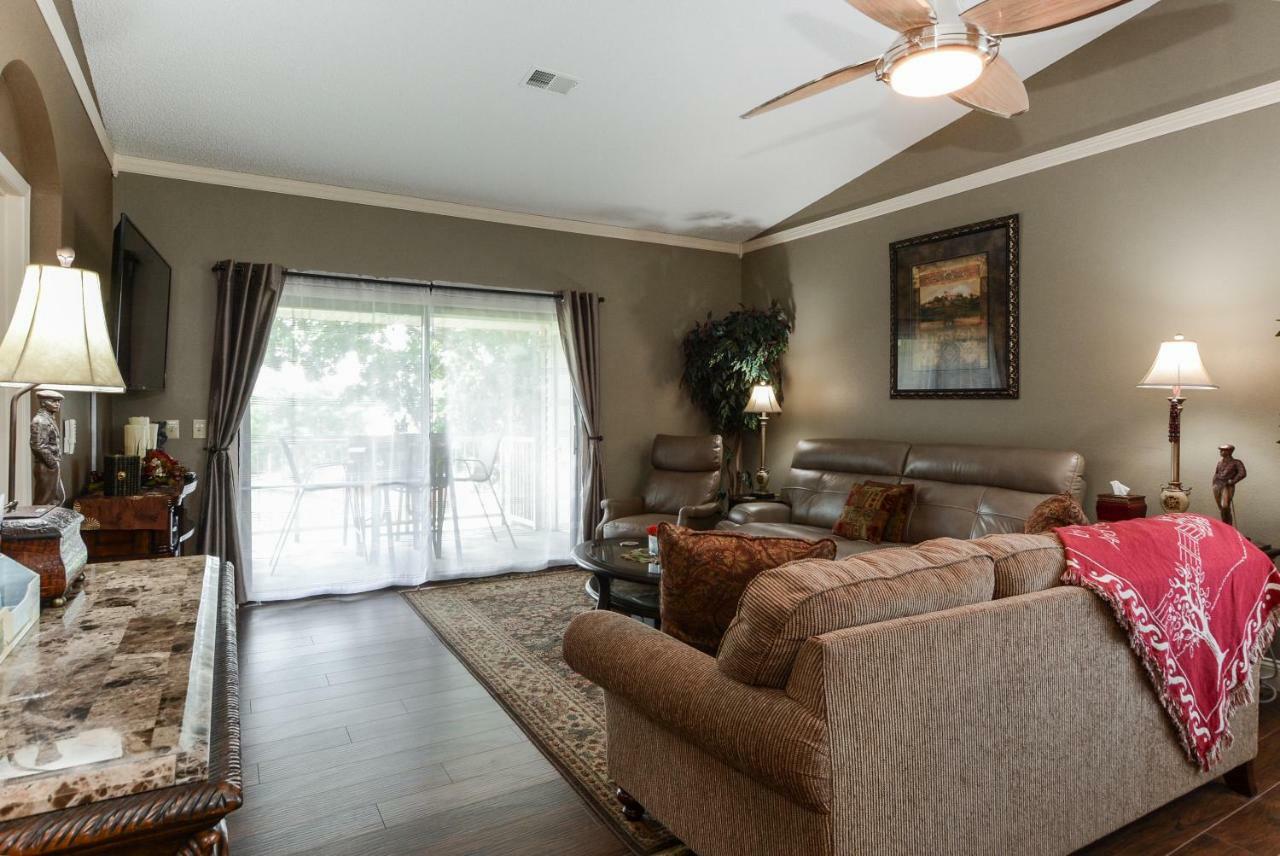 Thousand Hills Luxury Condos: Heart Of Retreat Aparthotel