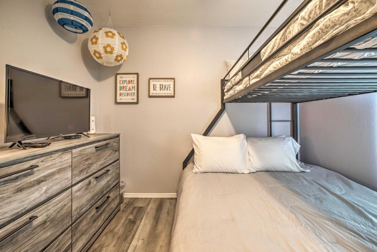 Cozy With Pool Access In The Heart Of Branson! *