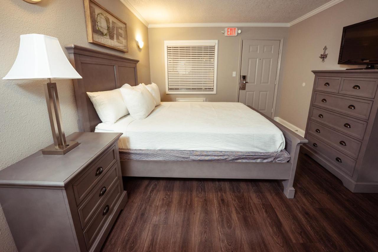 King & Hotel 4*