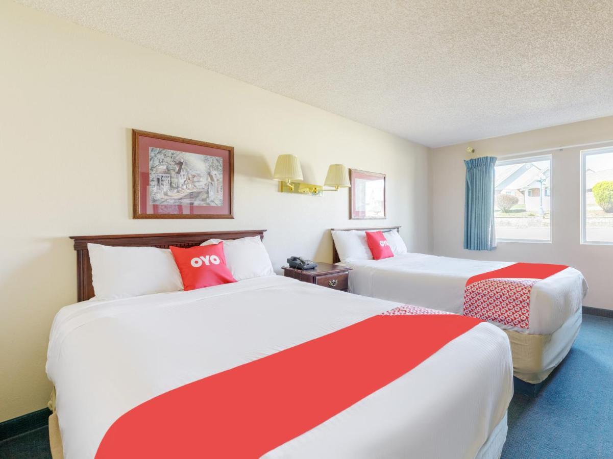 Hotel Oyo Hotel Branson Victorian Palace